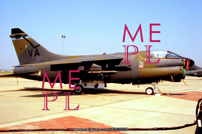 : Ling-Temco-Vought A-7D Corsair ii : Ling-Temco-Vought A-7D Corsair ii