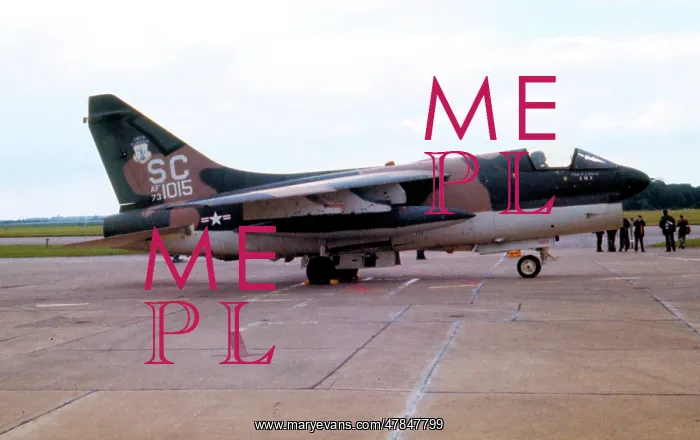 : Ling-Temco-Vought A-7D Corsair ii : Ling-Temco-Vought A-7D Corsair ii
