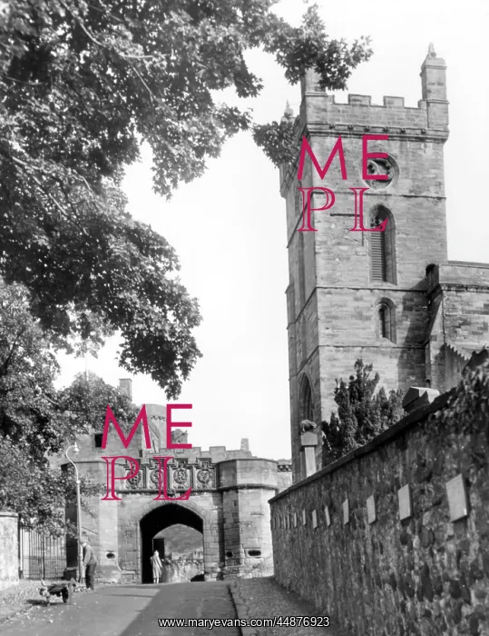 : LINLITHGOW GATEWAY : LINLITHGOW GATEWAY