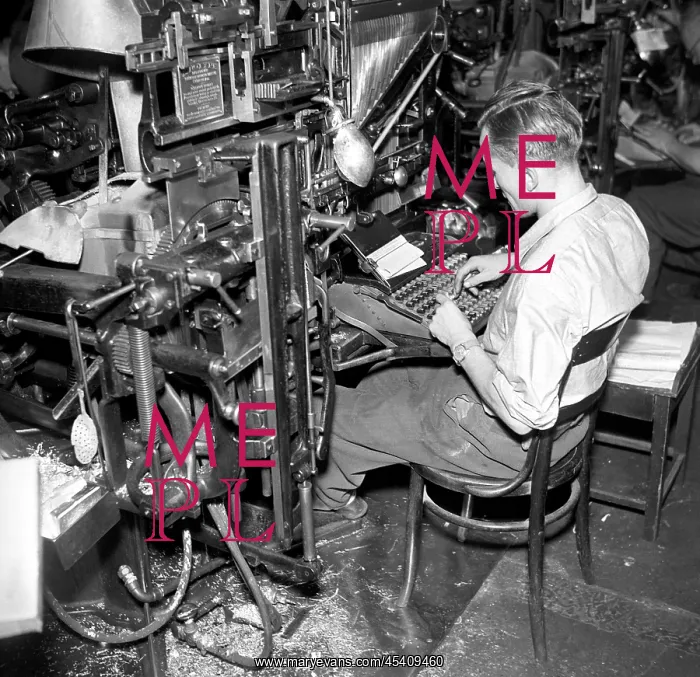 : Linotype. Czechoslovakia - Prague 1950. Typesetter using linotype technique : Linotype. Czechoslovakia - Prague 1950. Typesetter using linotype technique