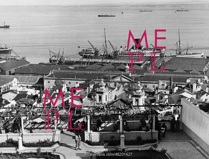 : Lisbon harbor, 1941 : Lisbon harbor, 1941