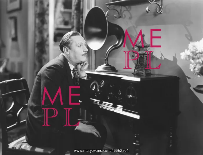 : Listening to gramophone : Listening to gramophone