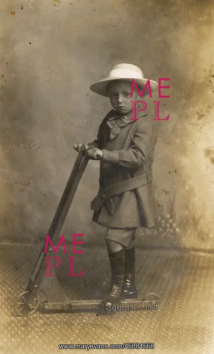  : Little boy with scooter, c.1900