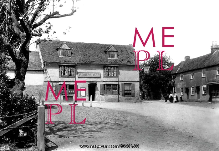  : Littlebourne, the Square 1903