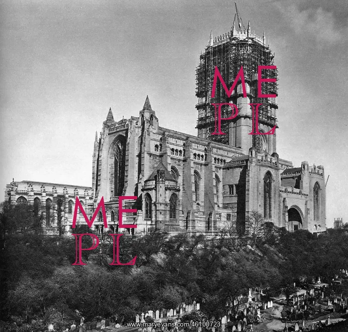 : Liverpool's Anglican Cathedral : Liverpool's Anglican Cathedral