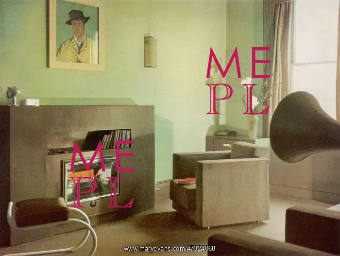 : LIVING ROOM / 1933 : LIVING ROOM / 1933