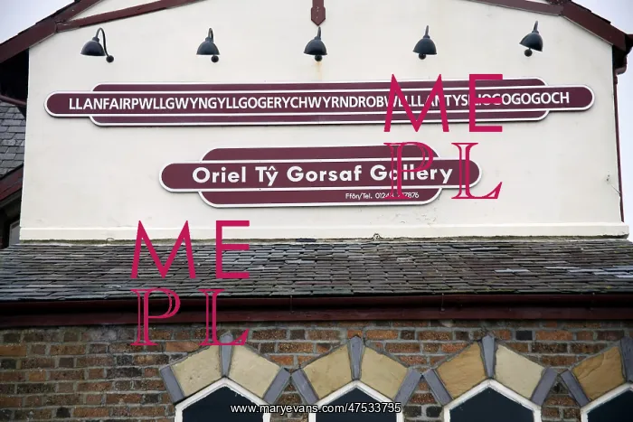 : Llanfairpwll, Wales : Llanfairpwll, Wales