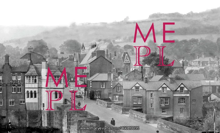  : Llangollen, the Bridge and Castle Street c1955