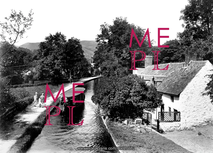  : Llangollen, the Canal c1935