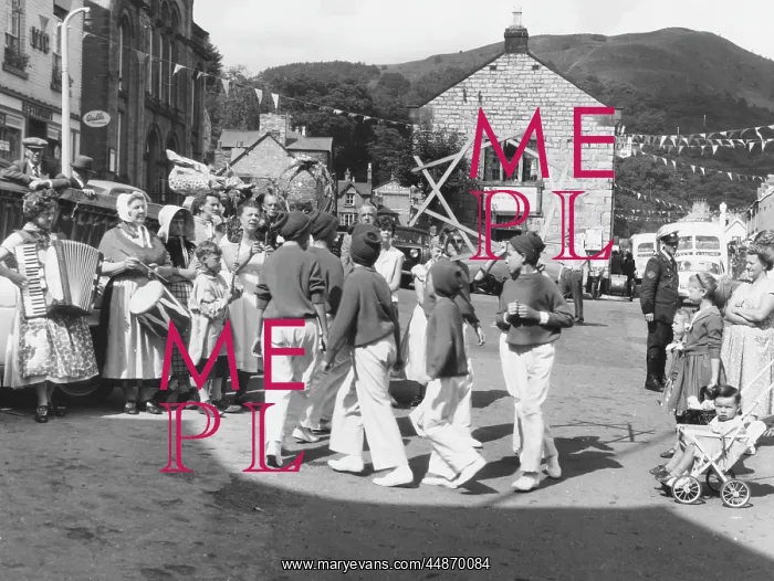 : LLANGOLLEN EISTEDDFOD : LLANGOLLEN EISTEDDFOD