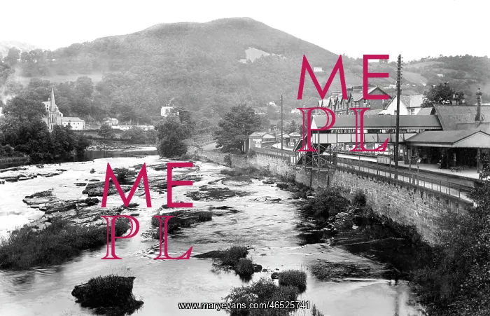  : Llangollen, Station and River Dee 1914