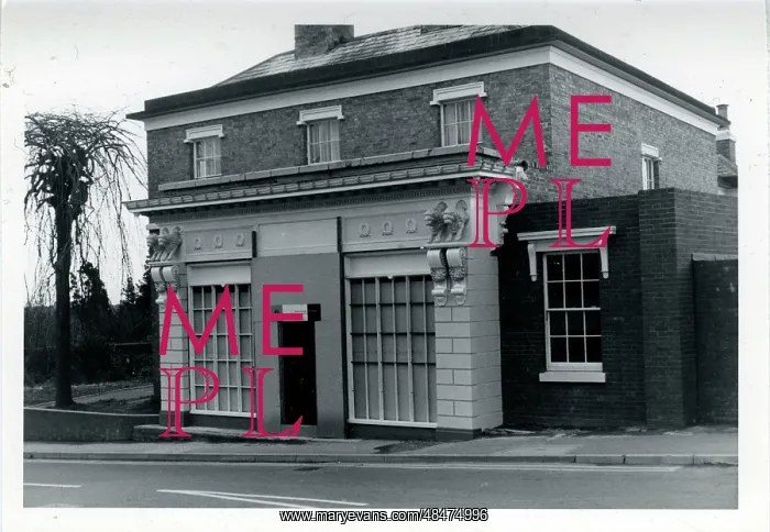 : Lloyds Bank, Unknown Location : Lloyds Bank, Unknown Location