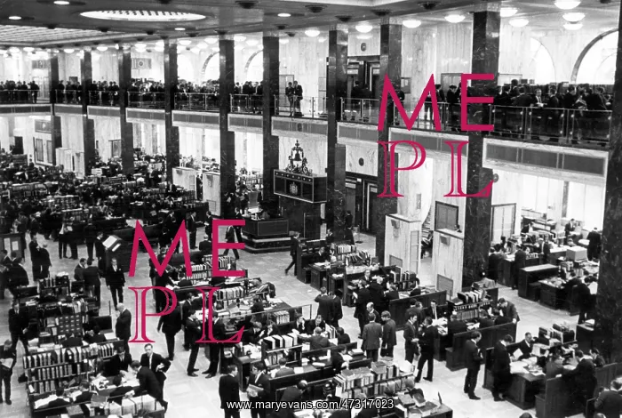  : LLOYDS INTERIOR 1960S