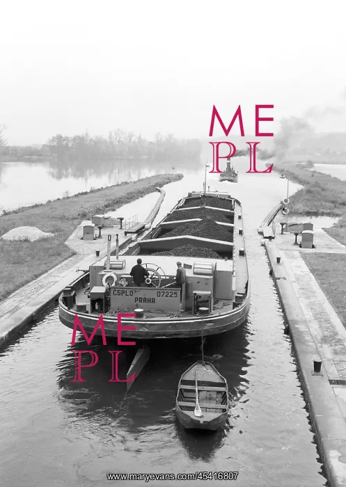 : Lock - river - coal - heating : Lock - river - coal - heating