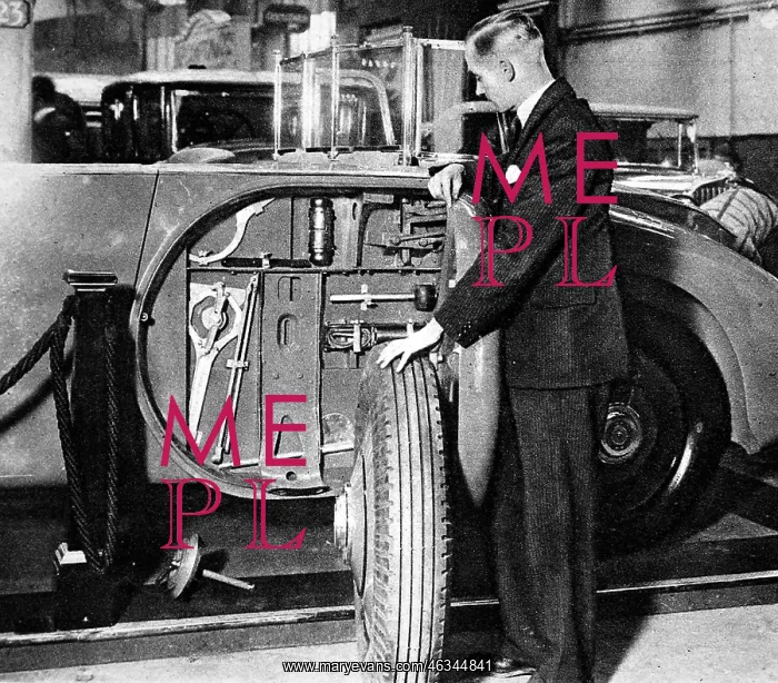 : Side locker in a Rolls Royce : Side locker in a Rolls Royce