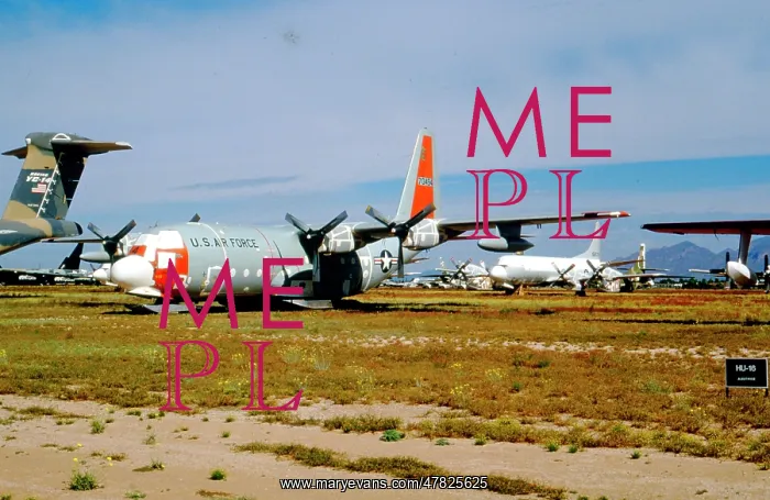 : Lockheed C-130D-LM Hercules 57-0494 : Lockheed C-130D-LM Hercules 57-0494
