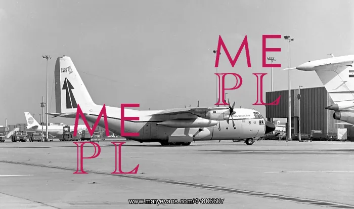 : Lockheed C-130E Hercules 2455 : Lockheed C-130E Hercules 2455