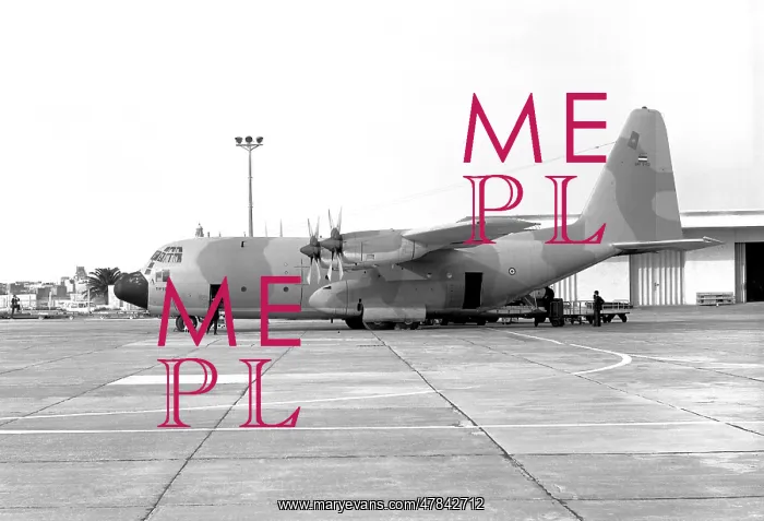 : Lockheed C-130E Hercules 5-113 : Lockheed C-130E Hercules 5-113