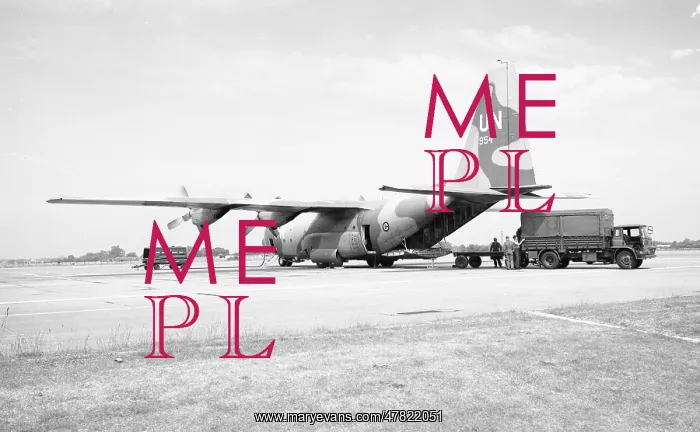 : Lockheed C-130H Hercules 954 : Lockheed C-130H Hercules 954