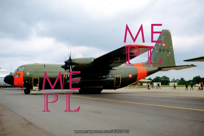 : Lockheed C-130H Hercules B-678 : Lockheed C-130H Hercules B-678