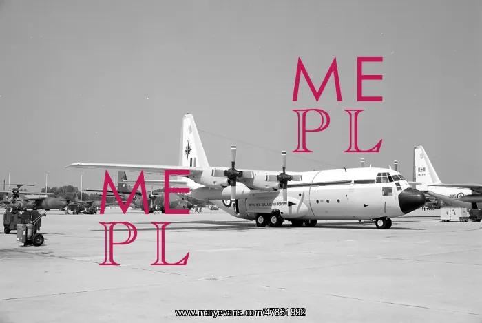 : Lockheed C-130H Hercules NZ7001 : Lockheed C-130H Hercules NZ7001