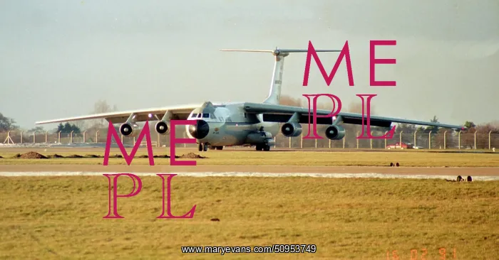 : Lockheed C-141B Starlifter : Lockheed C-141B Starlifter