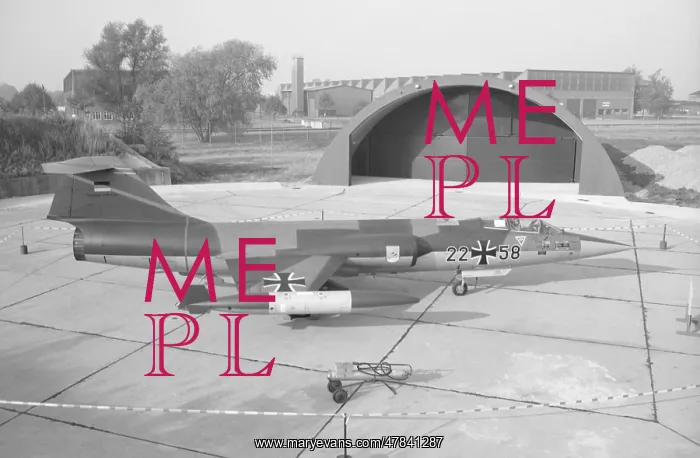 : Lockheed F-104G Starfighter 22+58 : Lockheed F-104G Starfighter 22+58