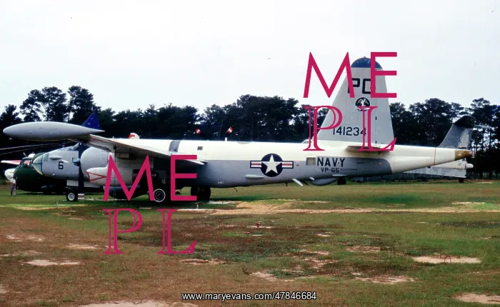 : Lockheed P-2H Neptune 141235 : Lockheed P-2H Neptune 141235