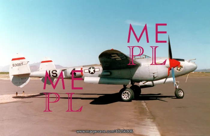 : Lockheed P-38L Lightning N3JB : Lockheed P-38L Lightning N3JB