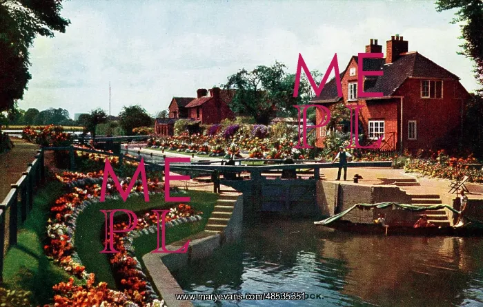 : Lockhouse, Sonning, Berkshire : Lockhouse, Sonning, Berkshire