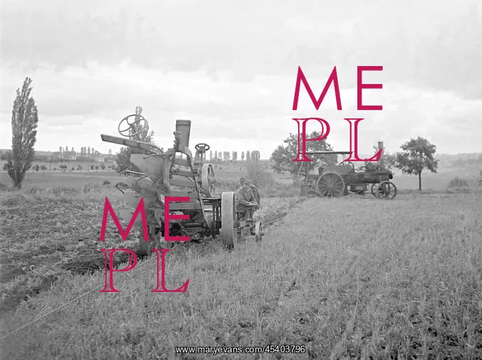 : Locomobile plowing : Locomobile plowing