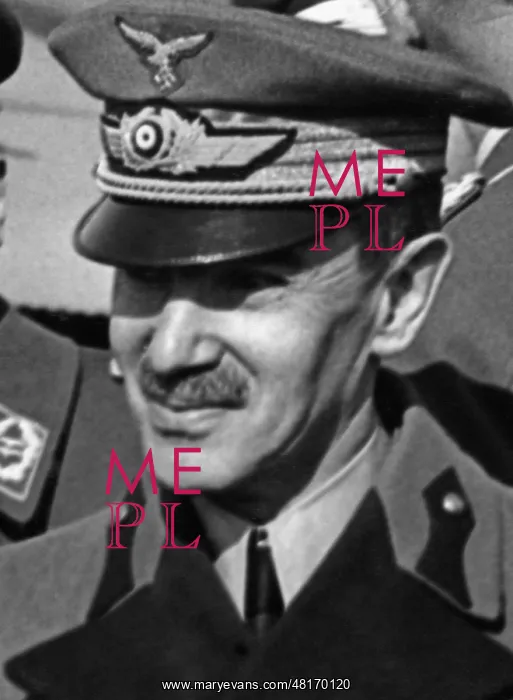 : Loehr, Pilot : Loehr, Pilot