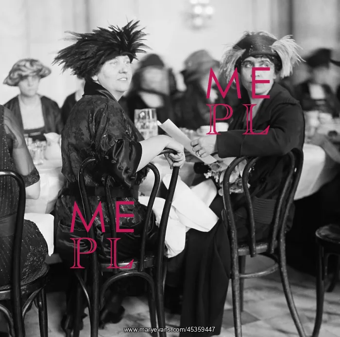 : Lois Kimsey Marshall with Grace Coolidge at a Washington : Lois Kimsey Marshall with Grace Coolidge at a Washington