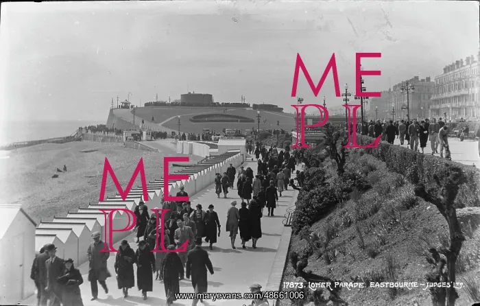 : Lomer Parade, Eastbourne : Lomer Parade, Eastbourne