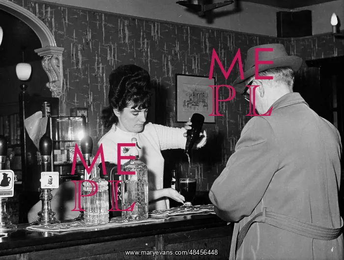 : LONDON BARMAID : LONDON BARMAID