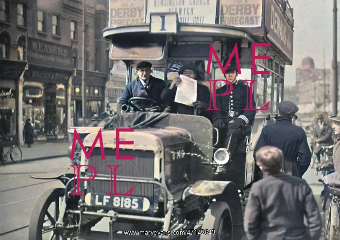 : London bus during the General Strike : London bus during the General Strike