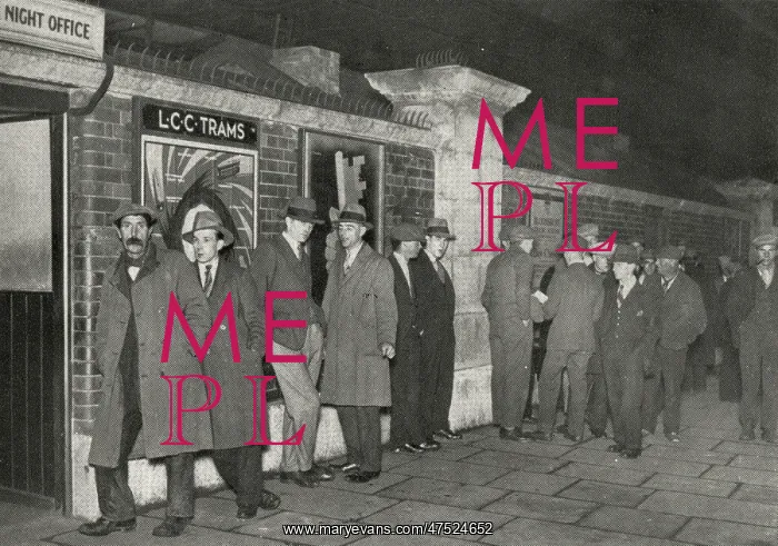 : London County Council Night Office, Charing Cross Bridge : London County Council Night Office, Charing Cross Bridge