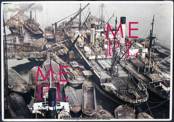 : LONDON DOCKS 1930S : LONDON DOCKS 1930S