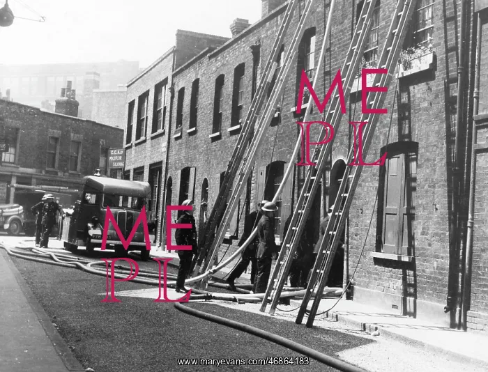: London firefighters at work in Dingley Road, WW2 : London firefighters at work in Dingley Road, WW2