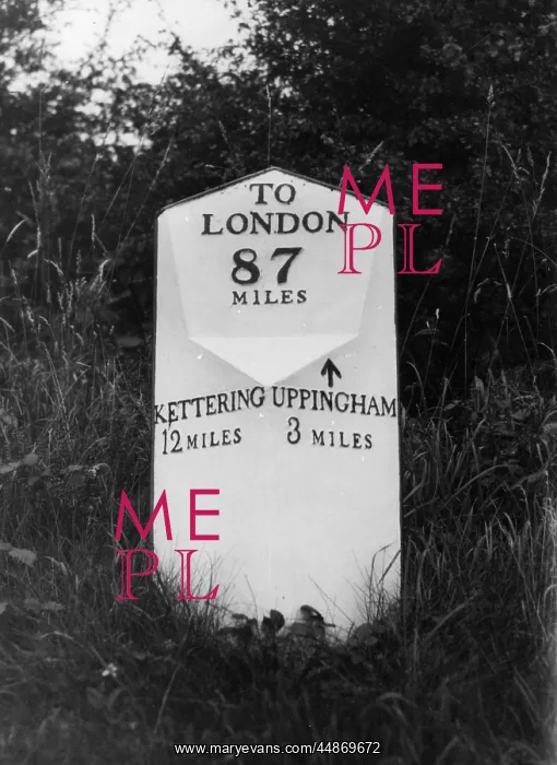 : LONDON MILESTONE : LONDON MILESTONE