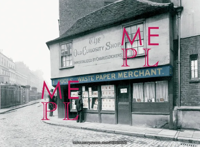  : London, the Old Curiosity Shop c1875
