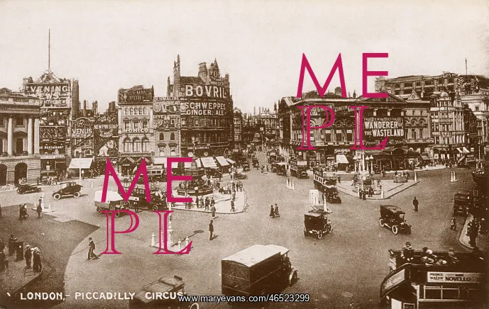 : London - Piccadilly Circus in the 1920s : London - Piccadilly Circus in the 1920s