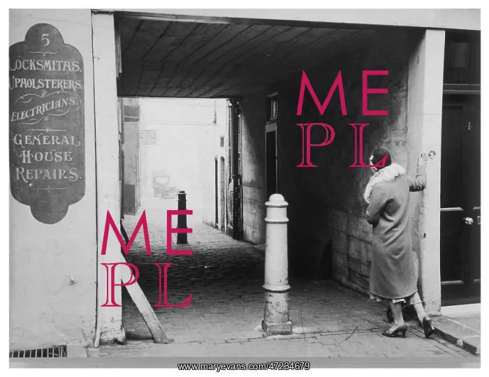 : London Prostitute - 1931 : London Prostitute - 1931