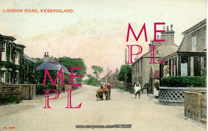 : London Road, Kessingland, Suffolk : London Road, Kessingland, Suffolk
