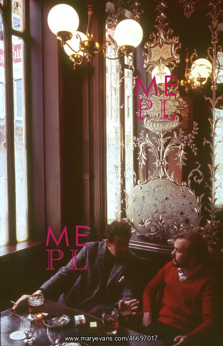 : London Scene -- two men in a pub : London Scene -- two men in a pub