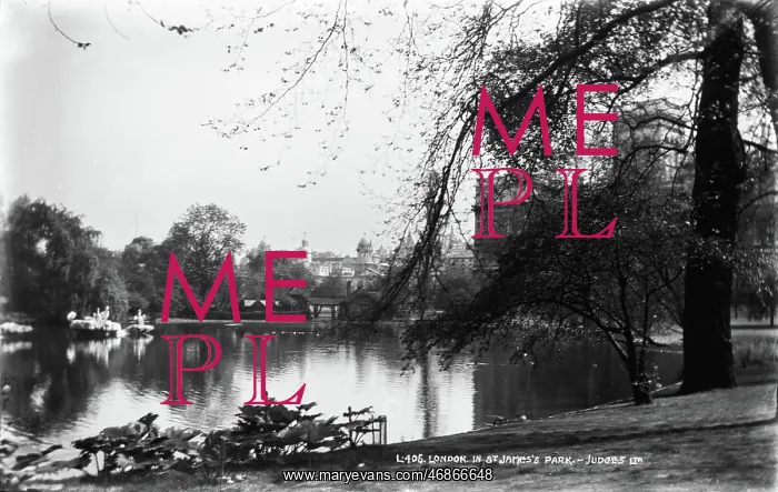 : London in St. James's Park : London in St. James's Park
