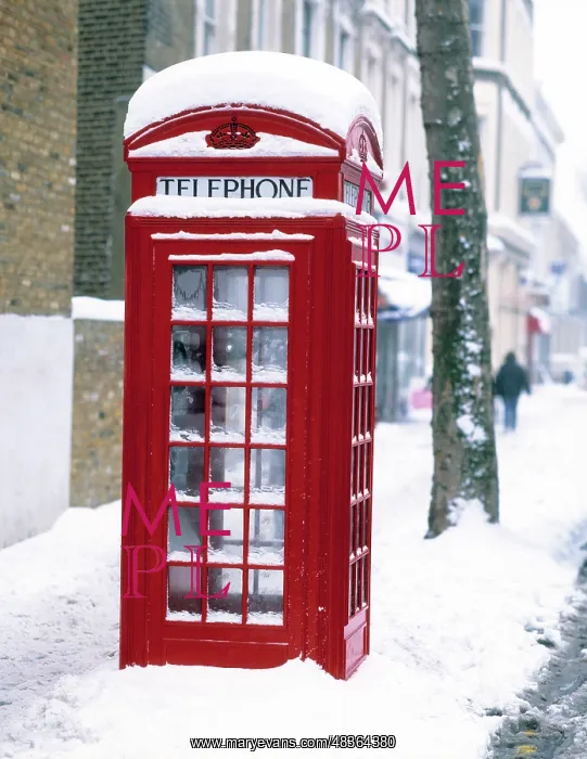  : London Telephone Box in Snow