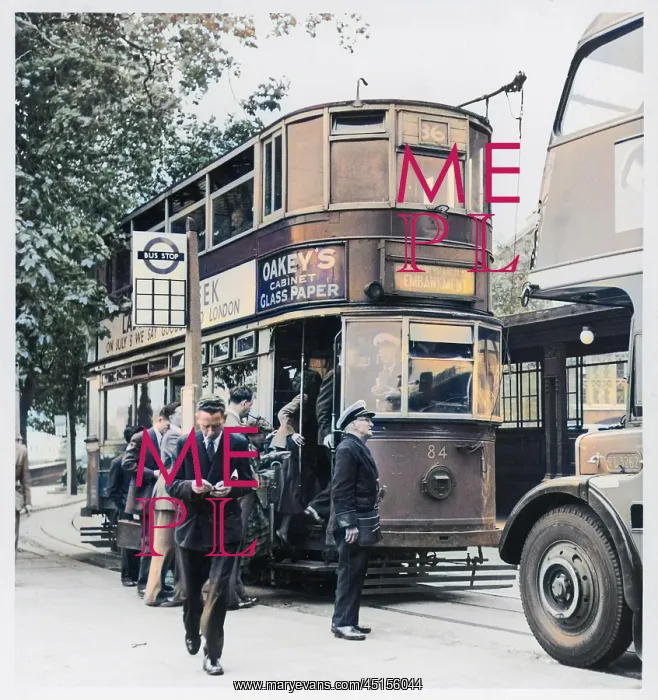 : LONDON TRAM 1952 : LONDON TRAM 1952