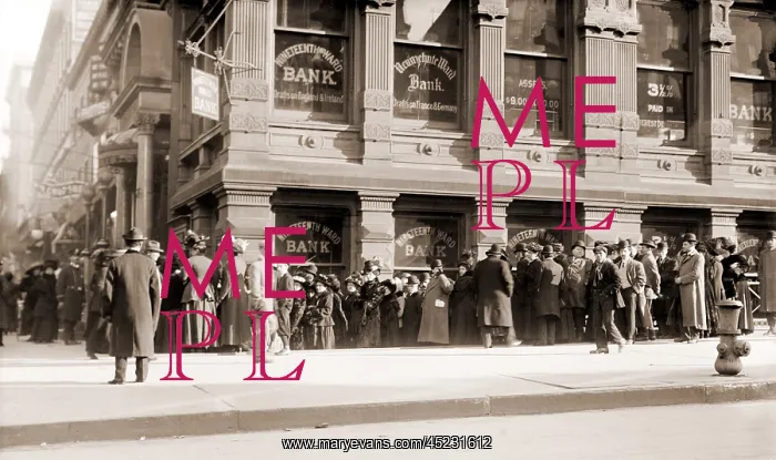 : A long line of depositors line up in a run ? : A long line of depositors line up in a run ?