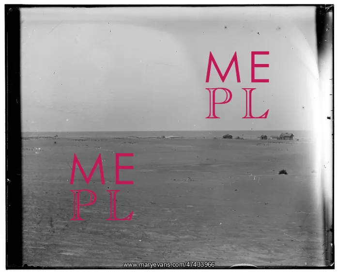 : Long-range view of the Kitty Hawk Lifesaving Station and Wea : Long-range view of the Kitty Hawk Lifesaving Station and Wea